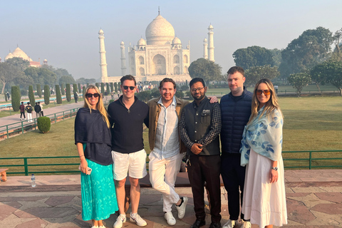 Taj Mahal, Agra Fort & Baby Taj with French Speaking Guide From Agra: Tour with Private Driver and Guide Only