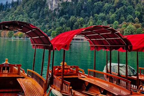 Ljubljana: Lake Bled, Bohinj, and Jasna Day Trip