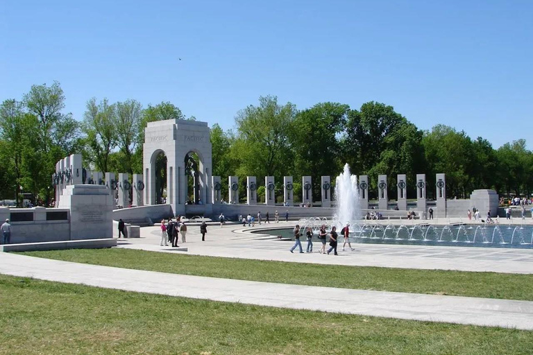 Washington DC: Morning Monument 3 Hour TourMorning Bus tour + Washington Monument Ticket