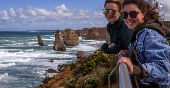 Melbourne: Great Ocean Road & Wildlife Tour für Backpacker