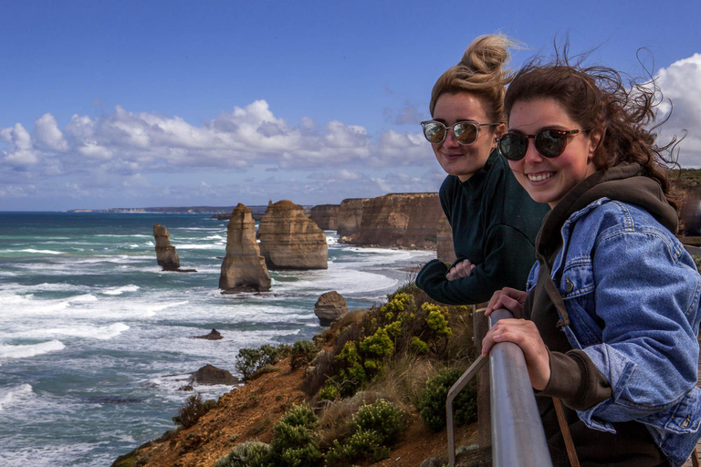 Melbourne: Great Ocean Road & Wildlife Tour for Backpackers Great Ocean Road & Wildlife Tour for Backpackers Aged 18-35