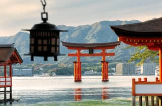 Hiroshima & Insel Miyajima: Private Tour zu UNESCO-Stätten