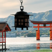 Hiroshima & Miyajima Island UNESCO Sites Private Tour