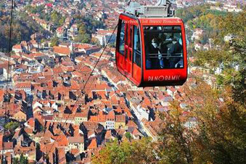 Brasov: Pet-Friendly Guided Walking Tour with Cable Car Ride
