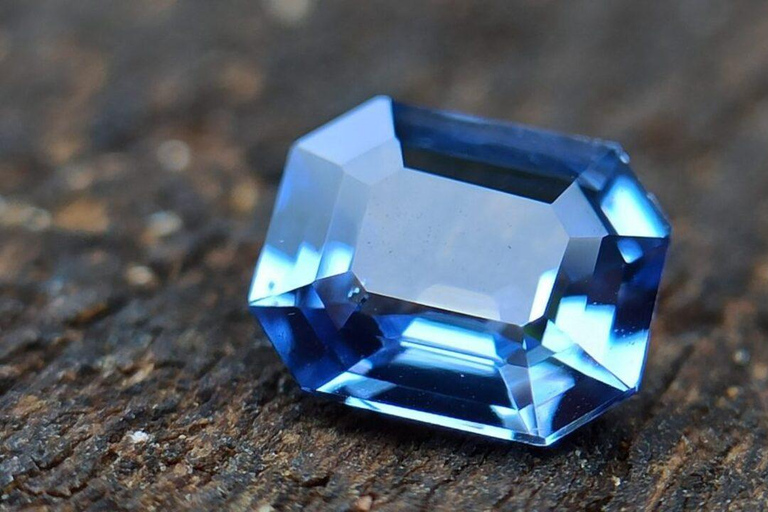 Kandy: City Tour with Temple of the Tooth & Lake Views