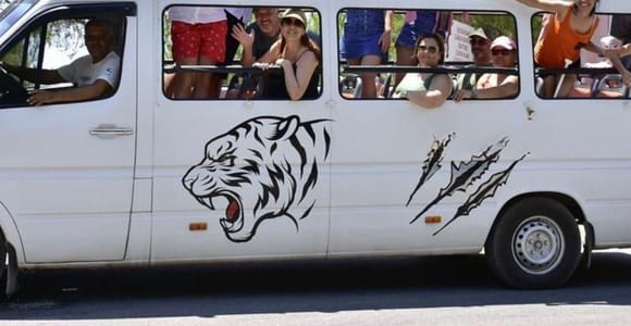 Fethiye: Jeep Safari Saklıkent Gorge, Tlos, & Yakapark Tour