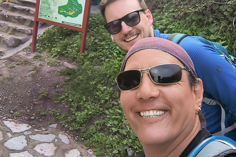Hike in the Andes Mountains of Lima (Antakallo Waterfall) Hike in the Surroundings of Lima – Antakallo Waterfall