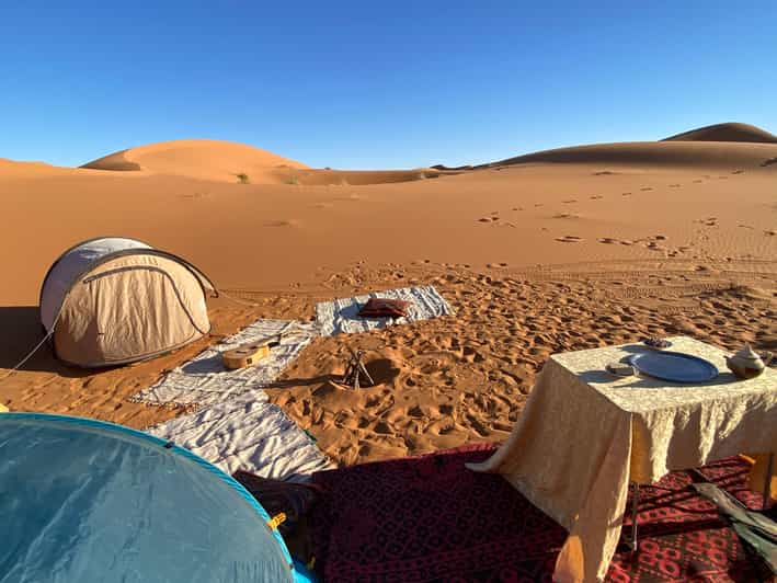 Merzouga : camping sauvage d'une nuit dans l'erg Chebbi, loin du bruit de la ville - quad