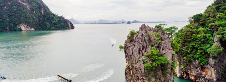 Phuket : L'île de James Bonds avec déjeuner et canoë pour les grottes marines