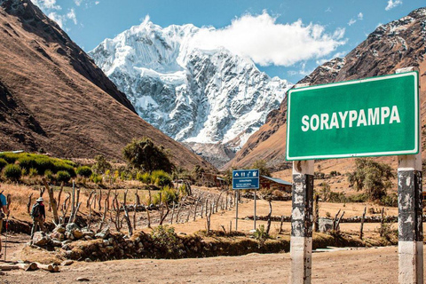 Z Cusco: Transport do Soraypampa ze śniadaniem