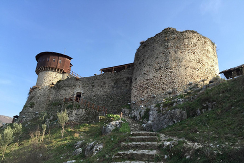 Excursão de um dia ao Castelo de Petrela e aventura na Albânia com tirolesa