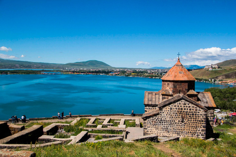 Day trip from Tbilisi to Armenia with return to Tbilisi