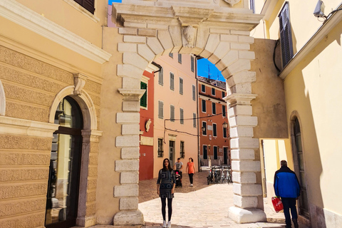 From Zagreb: Ancient Roman Arena & Rovinj Private Day Trip