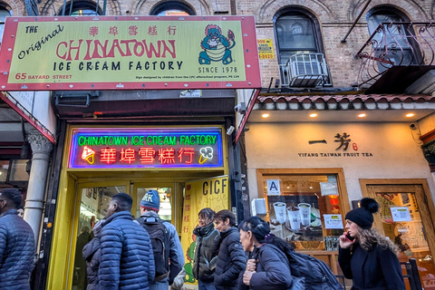 NYC: Soho, Chinatown, and Little Italy Private Walking Tour