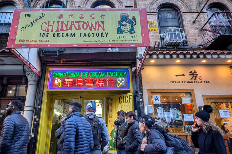 NYC: Soho, Chinatown, and Little Italy Private Walking Tour