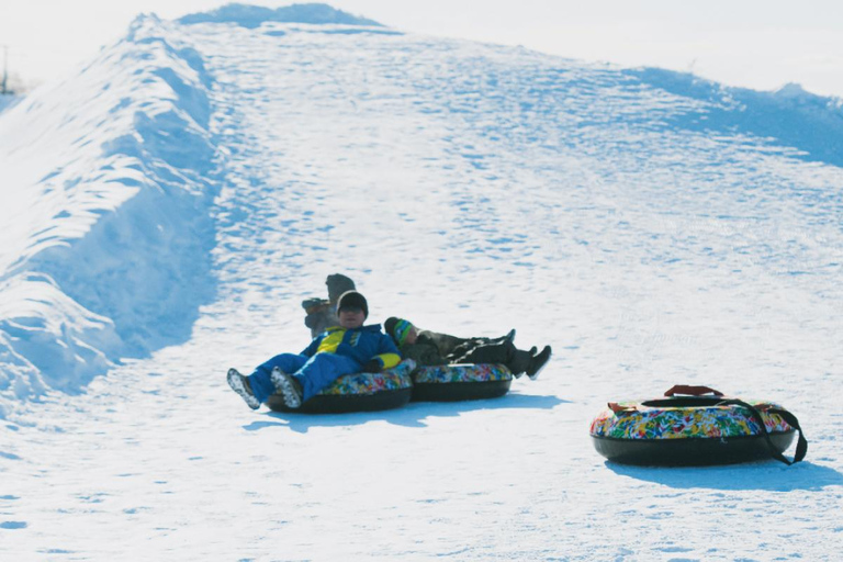 جولة نصف يوم لتجربة أنشطة الثلج في بيباي سنو لاندBibai Snow Land Snow Activity Experience Half-Day Tour