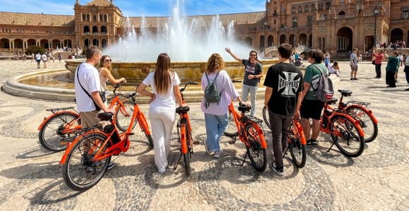 Seville: Guided E-Bike & Bike Tour with Local Guide