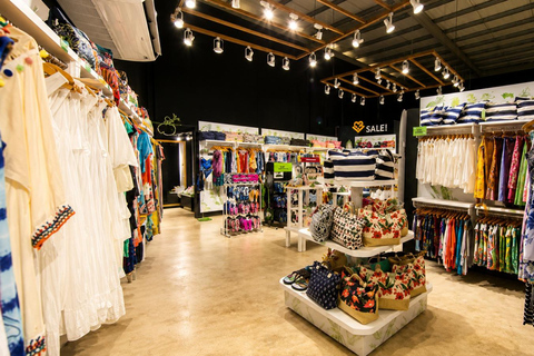 Punta Cana: Souvenir Shopping & Rum Tasting Tour