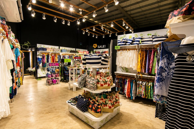Punta Cana: Souvenir Shopping & Rum Tasting Tour