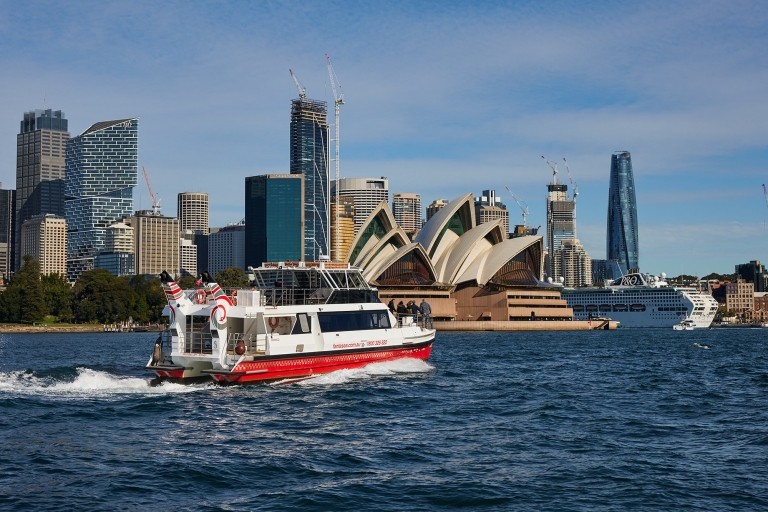 Darling Harbour : croisière touristique dans le port de Sydney