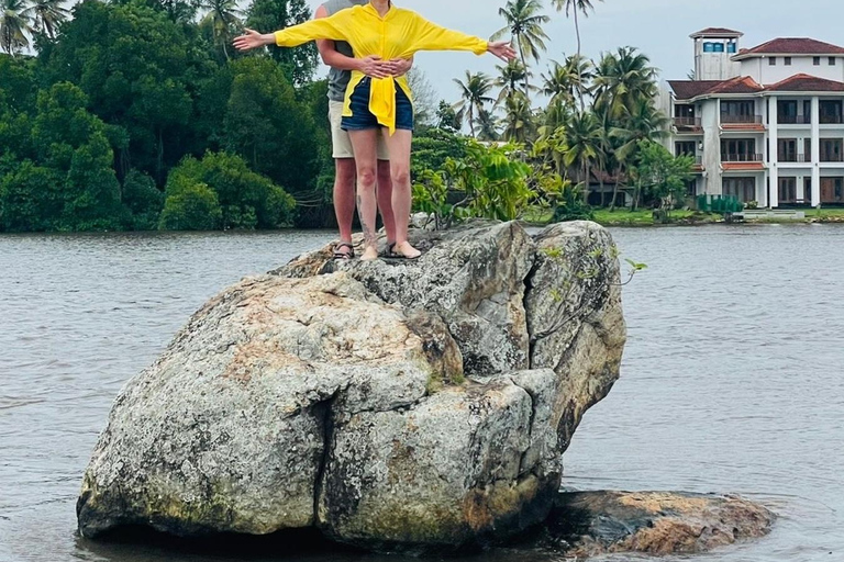 Colombo: Bentota Mangrove River Safari 6-8 Hour Tour