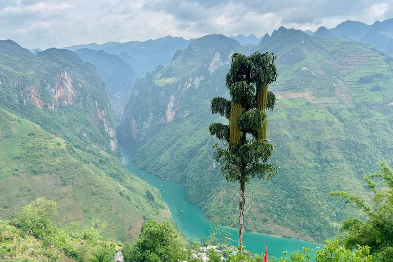 Ha Giang Loop: Small-Group 3 or 4-Day Motorbike Adventure 3-Day Motorbike, Meals & Local Homestays