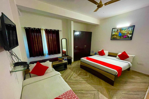 Jaipur: 3-Day Diwali Tour with Hotel Stay &amp; Fireworks