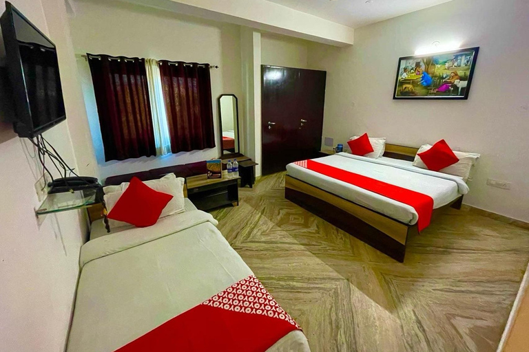 Jaipur: 3-Day Diwali Tour with Hotel Stay &amp; Fireworks