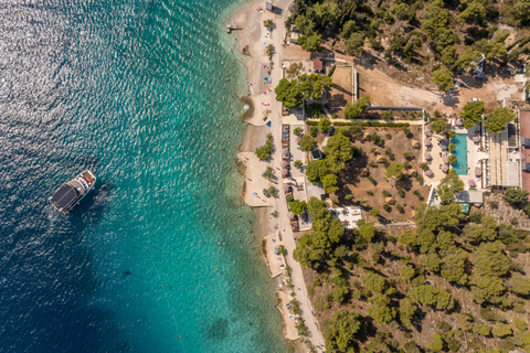 Split: Hvar, Brač, and Pakleni Cruise with Lunch and Drinks