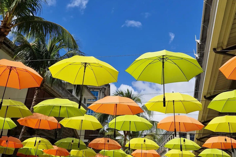 Visita a la ciudad de Port Louis con degustación de comida callejera