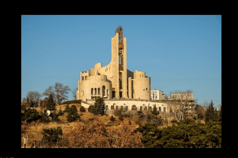 Tbilisi: Soviet Architecture Guided Tour with Transfers