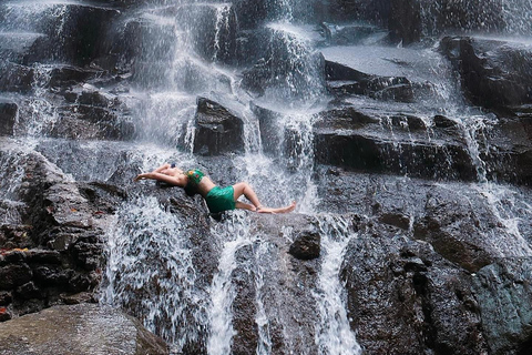 Ubud privato: Cascate, tempio dell&#039;acqua, terrazza di risoTour di un giorno (10-12 ore di tour), escluse le tariffe dei biglietti d&#039;ingresso