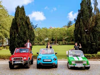 Sintra : visite privée d'une demi-journée en voiture classique ou en jeep électrique