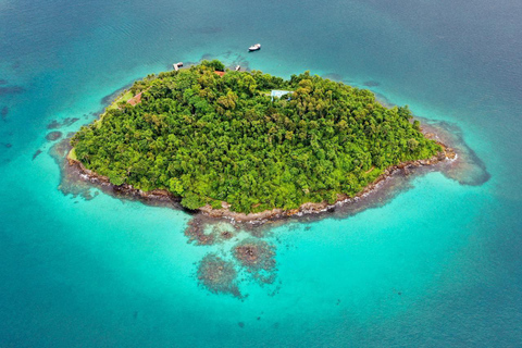 Angra dos Reis: Ganztagestour mit Mittagessen und Bootsfahrt