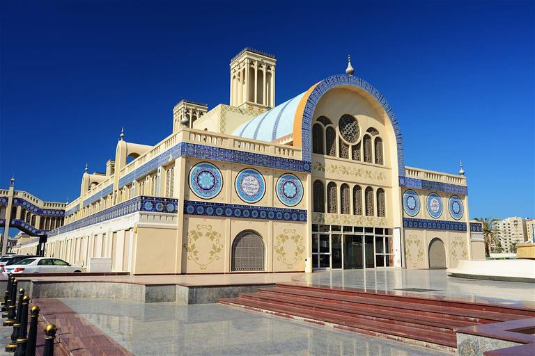 Passeio turístico de meio dia pela cidade de Sharjah e Ajman saindo de Dubai