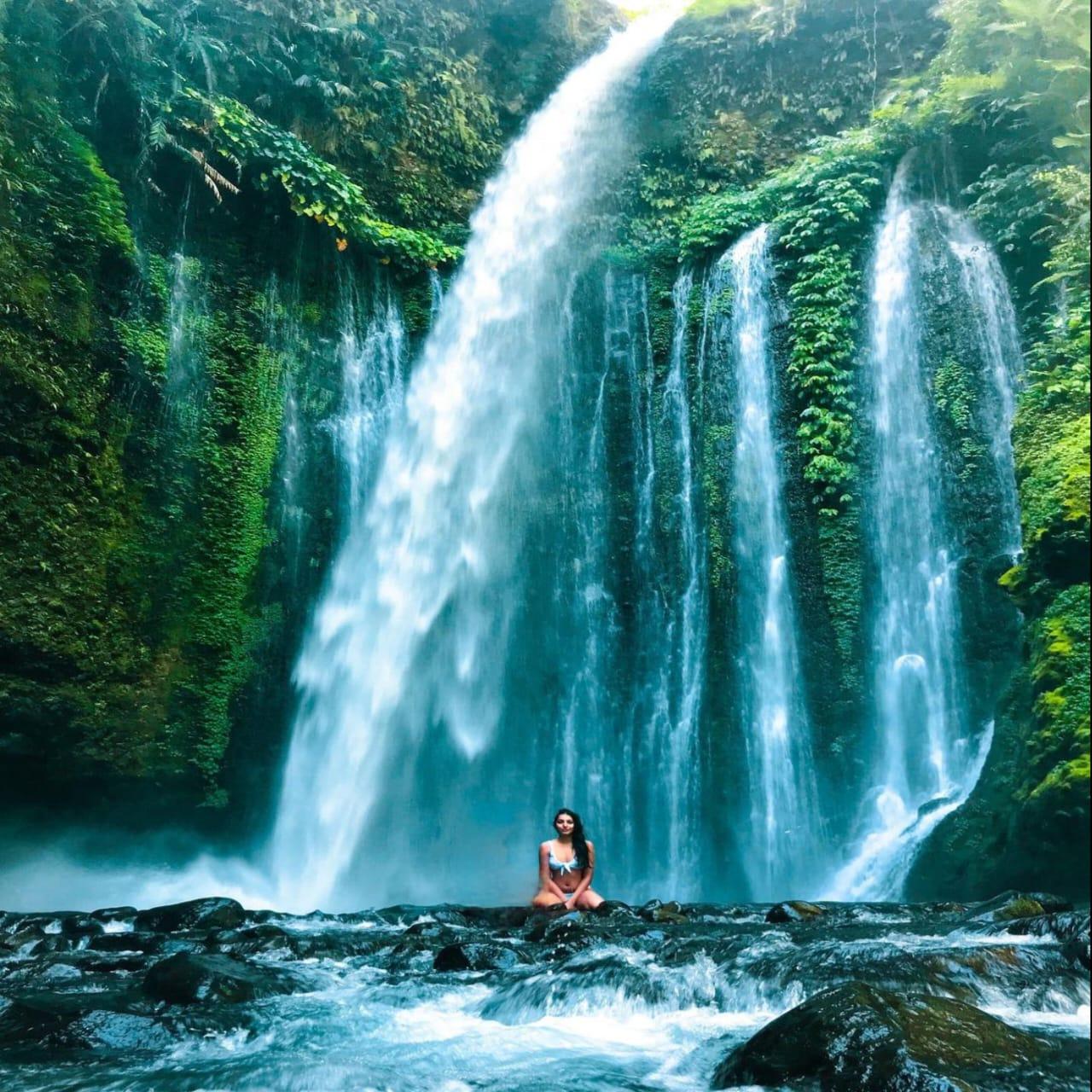 Lombok: Wasserfalltour mit Trekking und Mittagessen