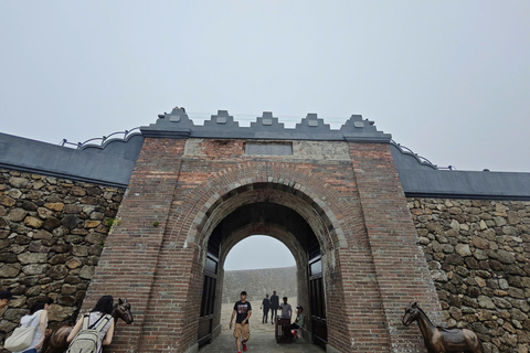 Da Nang: Hue City Tour med Hai Van Pass och Parfymfloden