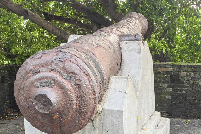 Shenzhen: Nantou Ancient Town, Shekou Cruise & Night Tour