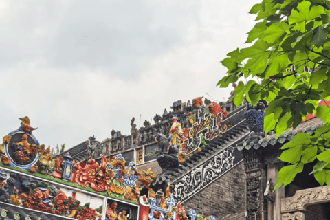 Guangzhou: Private Luxury Vehicle Tour - English or Spanish Guangzhou 8 Hour Tour - VOYAH DREAMPOWER/Buick