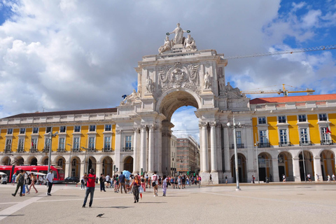 Trasferimento privato Lisbona - Madrid o viceversa con tour a Évora Mérida