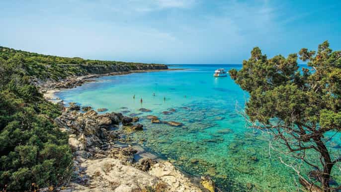 De Pafos: Banhos de Afrodite, Latchi e cruzeiro pela Lagoa Azul