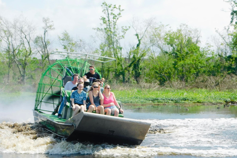 New Orleans: 10 Passenger Airboat Swamp Tour Activity without Hotel Pickup and Drop-Off