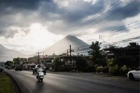 Privat transport Jaco Beach till La Fortuna & Arenal Volcano