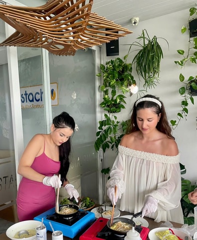 Da Nang Live Cooking Experience with Ocean View