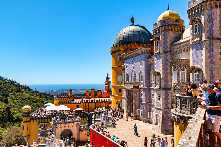 Lissabon: Sintra, Pena Palace, Cabo Roca kust &amp; Cascais TourMet toegangsbewijs voor het paleis van Pena inbegrepen