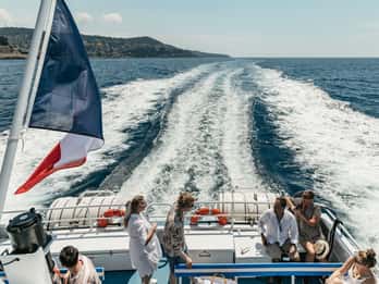 Nice: 1-Hour Sightseeing Cruise to Villefranche Bay
