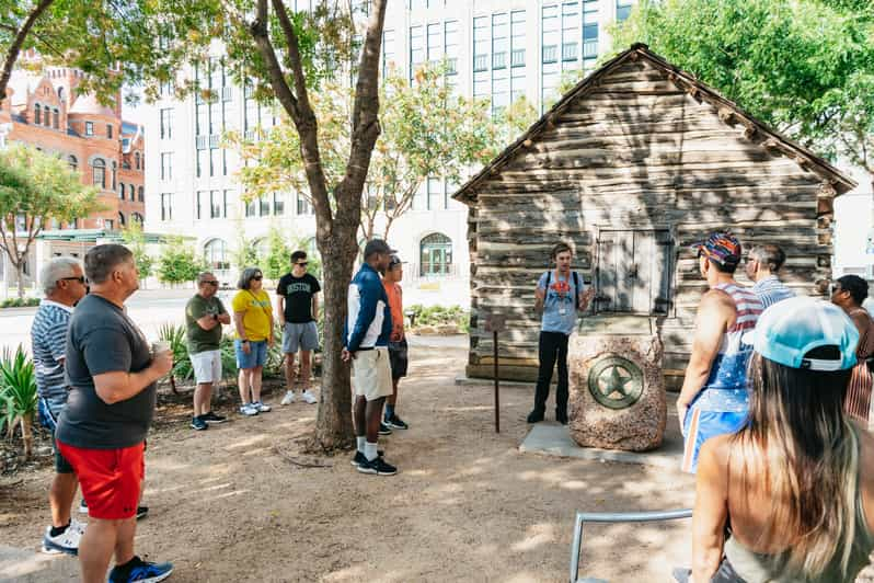 Dallas: JFK Assassination Tour | GetYourGuide