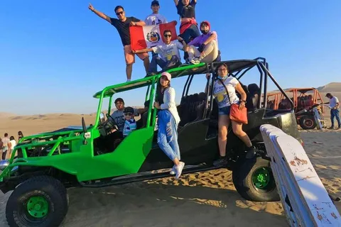 Da Lima: Isole Ballestas + Oasi di Huacachina 1 giorno