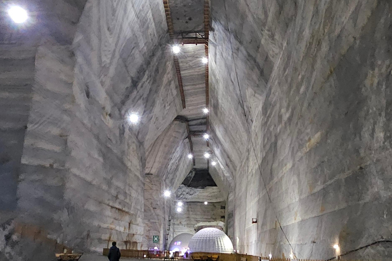 Bucharest: Slănic Prahova Salt Mine & Dracula's Grave tour