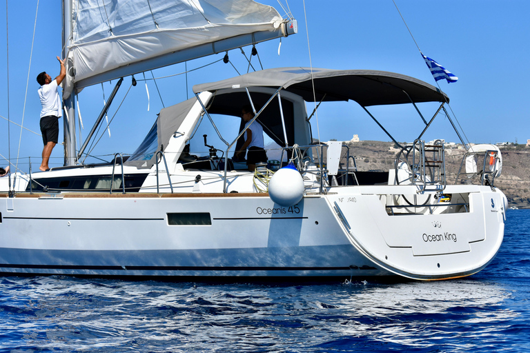 7-Day Crewed Charter "The Cosmopolitan" Beneteau Oceanis 45